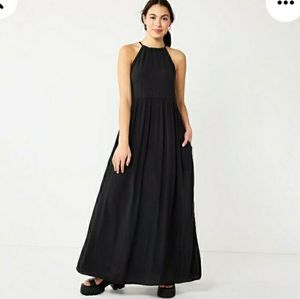 (L) SO Black High Neck Sleeveless Crochet Trim Maxi Dress